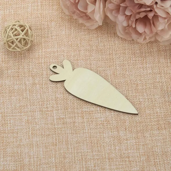 Beige_Blank_Wooden_Carrot_Hanging_Ornaments_Carrot_Shaped_Wood_Diy_Crafts_Cutouts_Diy_And_Craft