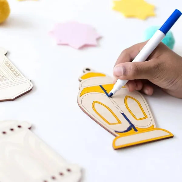 Beige_Wooden_Lantern_Diy_Banner_Craft_Ramadan_Eid_Activity_Kids