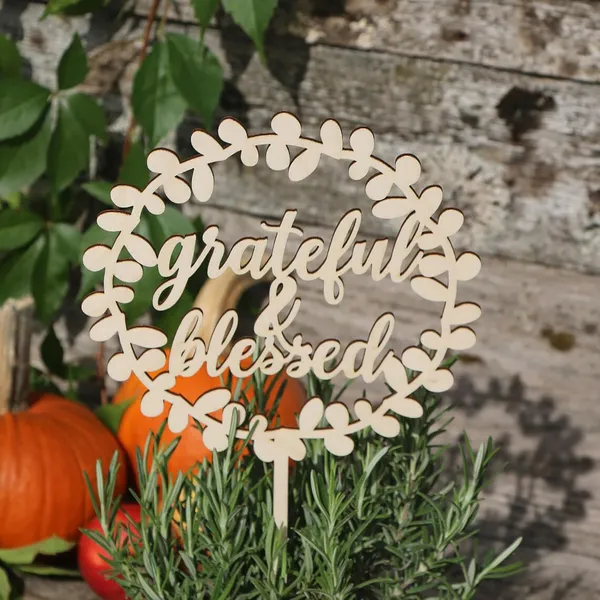 Beige_Wooden_Thanksgiving_Table_Topper_Rustic_Thanksgiving_Table_Decor_Custom_Cake_Topper_Names_Topper_Diy_Craft_Gift_Diy_And_Craft