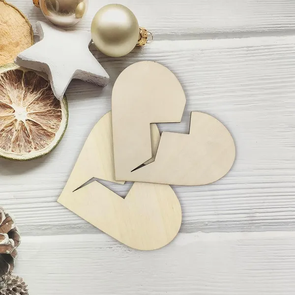 Beige_Pcs_Wooden_Broken_Heart_Cutouts_Unfinished_Wood_Diy_And_Craft