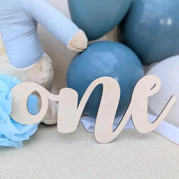 Beige_Wooden_Number_One_Sign_Baby_Photo_Prop_Baby