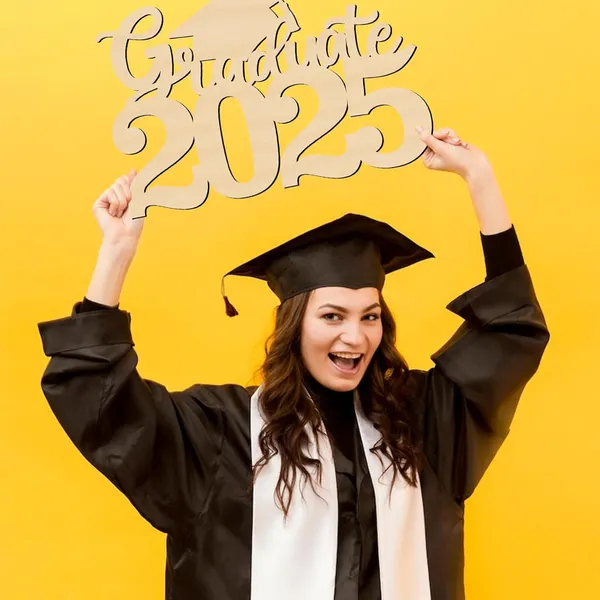 Beige_Graduation_Party_Decorations_General