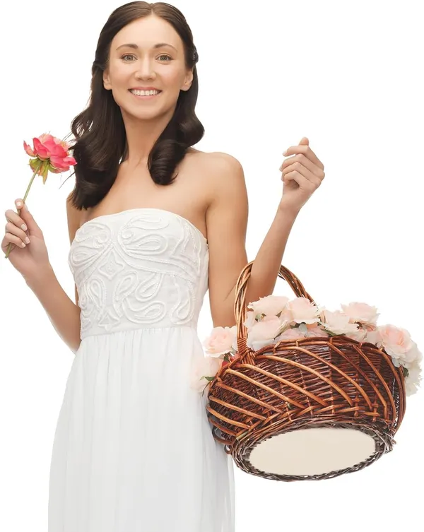 Beige_Wooden_Basket_Bottom_Diy_And_Craft