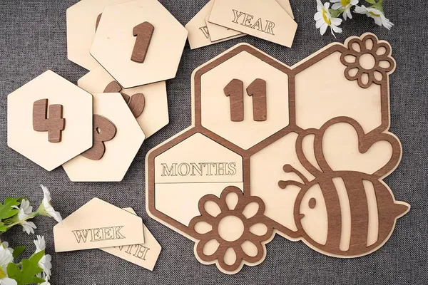 Beige_Baby_Milestone_Cards_Baby