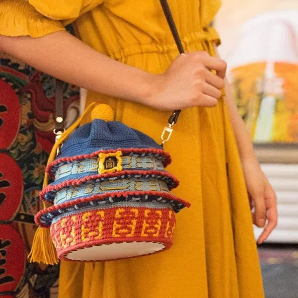 Beige_Wooden_Crochet_Bag_Bottoms_Diy_And_Craft