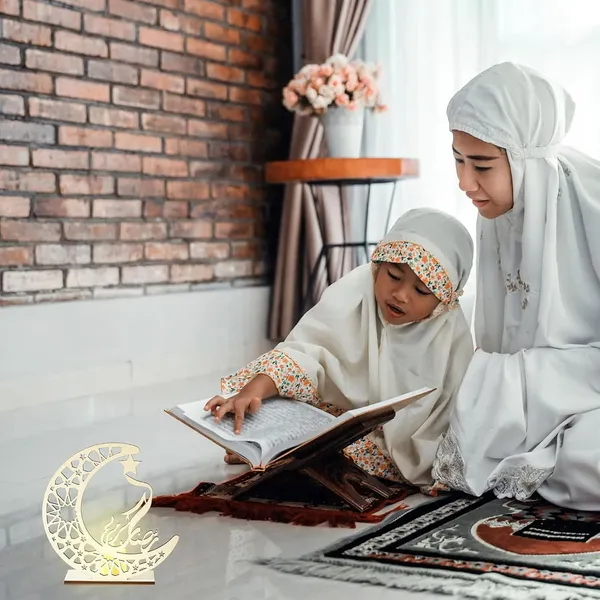 Beige_Ramadan_Mubarak_Wooden_Moon_Star_Decor_Home_Decor
