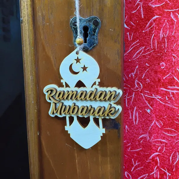 Beige_Ramadan_And_Eid_Mubarak_Wooden_Hanging_Ornaments_Home_Decor