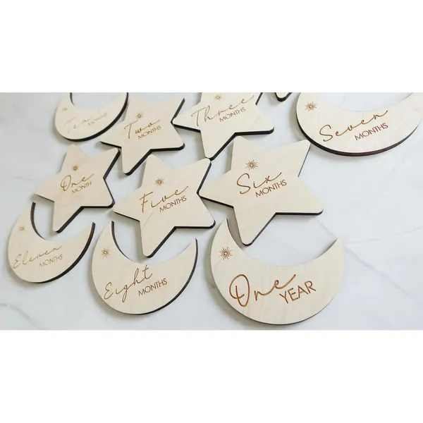Beige_Baby_Monthly_Milestone_Markers_Baby