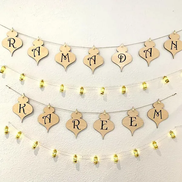 Beige_Ramadan_Kareem_Wooden_Banner_Home_Decor