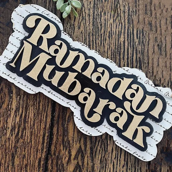 Beige_Ramadan_Mubarak_Sign_Boho_Style_Wooden_Ramadan_Decorations_Diy_And_Craft