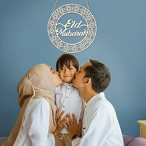 Beige_Round_Pine_Wood_Eid_Mubarak_Door_Sign_Diy_And_Craft