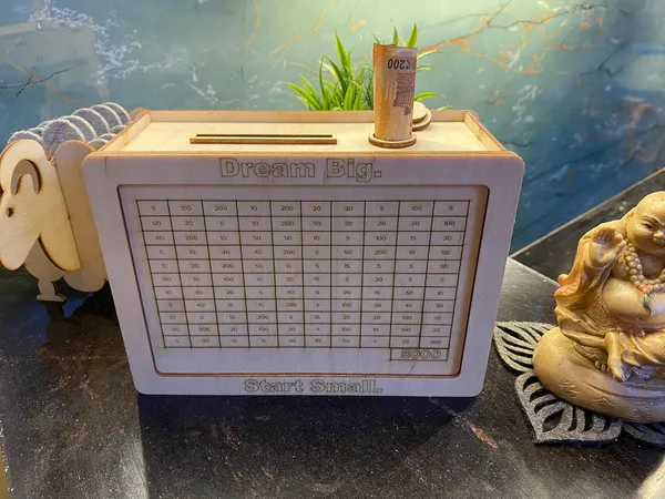 Beige_Wooden_Target_Savings_Box_Kids
