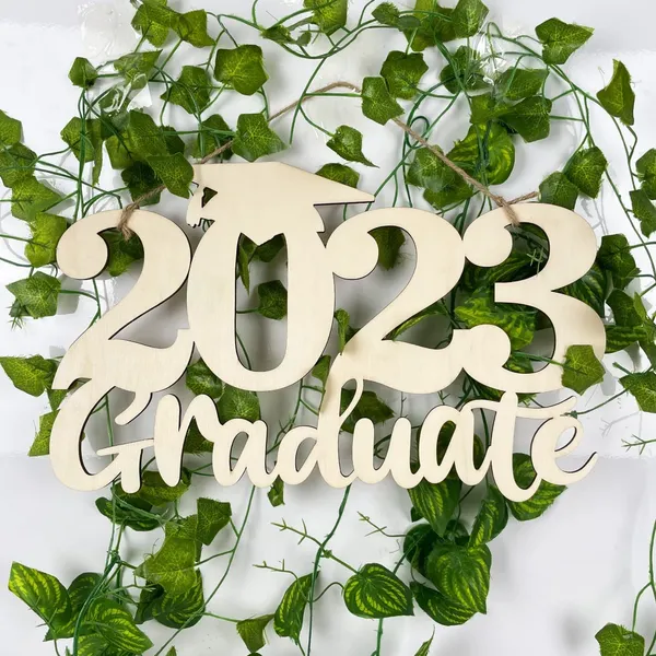 Beige_Graduation_Party_Decorations_Graduate_Wood_Sign_Photo_Booth_Props_Class_Sign_General