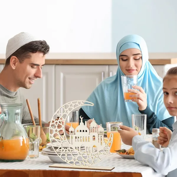 Beige_Wood_Ramadan_Decorations_Islamic_Eid_Mubarak_Kareem_Table_Sign_Moon_Hollow_Star_Ornament_Home_Decor