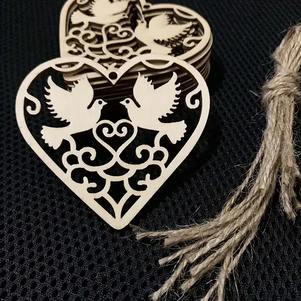 Beige_Heart_Shape_Mdf_Wooden_Diy_Art_Craft_Base_Diy_And_Craft