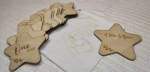 Beige_Wooden_Baby_Milestone_Discs_Baby