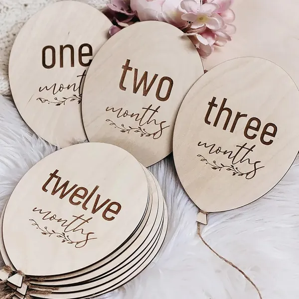 Beige_Wooden_Baby_Milestone_Cards_Baby