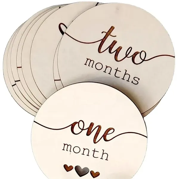 Beige_Wooden_Baby_Monthly_Milestone_Cards_Baby