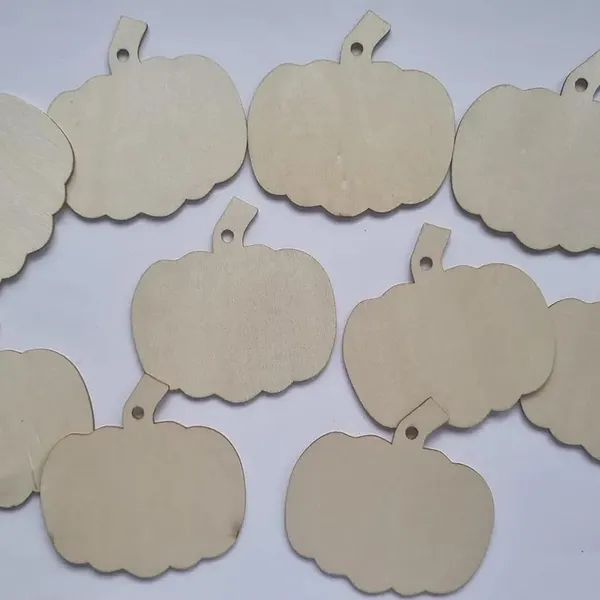 Beige_Wooden_Pumpkins_Diy_And_Craft