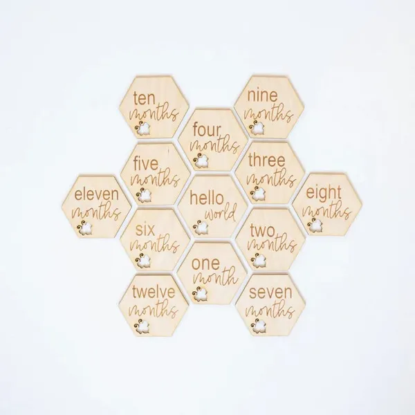 Beige_Wooden_Bee_Themed_Baby_Monthly_Milestone_Cards_Baby