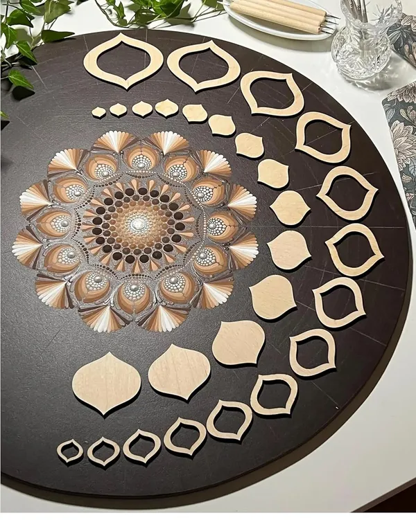 Beige_Stencil_General