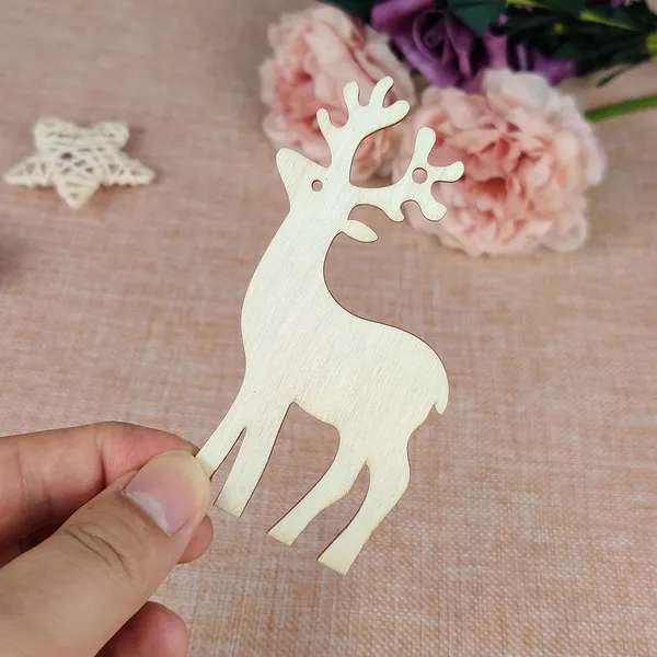 Beige_Deer_Wood_Diy_Crafts_Cutouts_Wooden_Reindeer_Shaped_Hanging_Sign_Ornaments_Diy_And_Craft