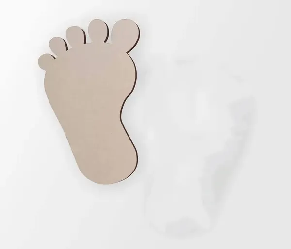 Beige_Wooden_Feet_Cutout_Home_Decor