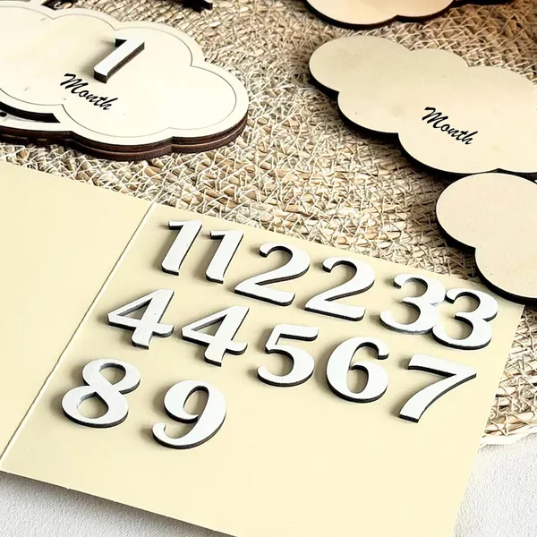 Beige_Wooden_Baby_Milestone_Cards_Baby_Milestone_Card_Boho_Rattan_Design_Moon_And_Cloud_Props_Baby