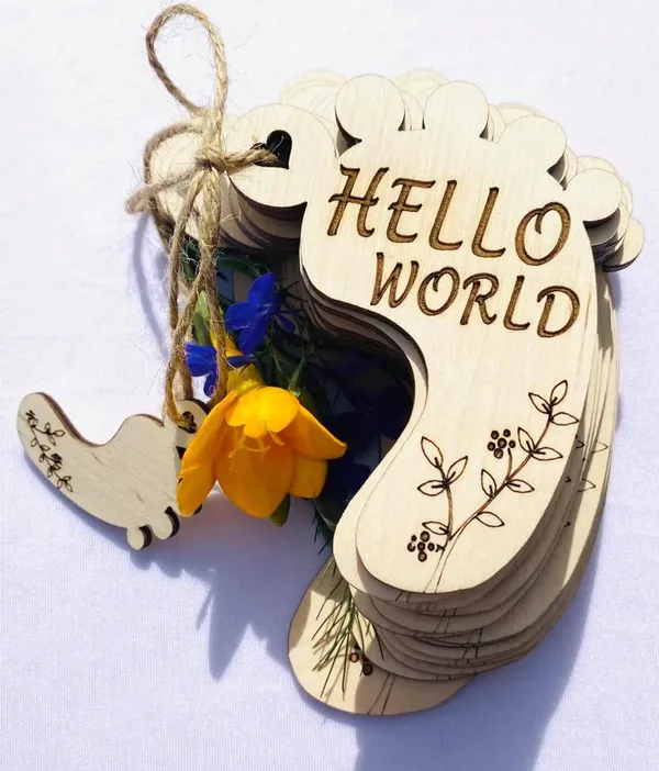 Beige_Wooden_Baby_Foot_Milestone_Cards_Baby