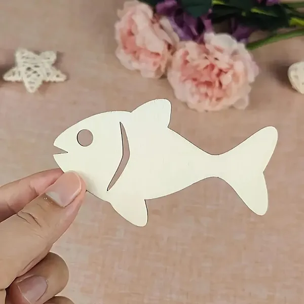 Beige_Wooden_Fish_Shape_Cutouts_Craft_Base_Kids