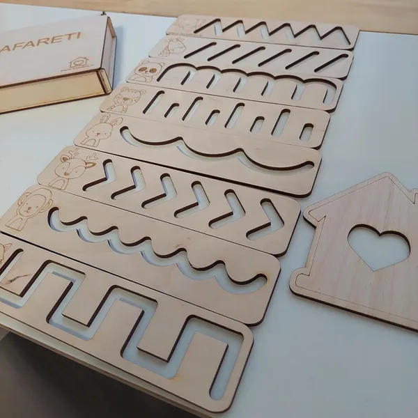 Beige_Montessori_Wooden_Stencils_Set_Kids
