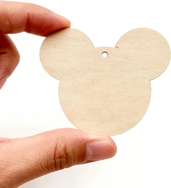 Beige_Wooden_Mouse_Head_Cutouts_Unfinished_Hollow_Out_Craft_Shapes_Diy_Gift_Tags_Diy_And_Craft
