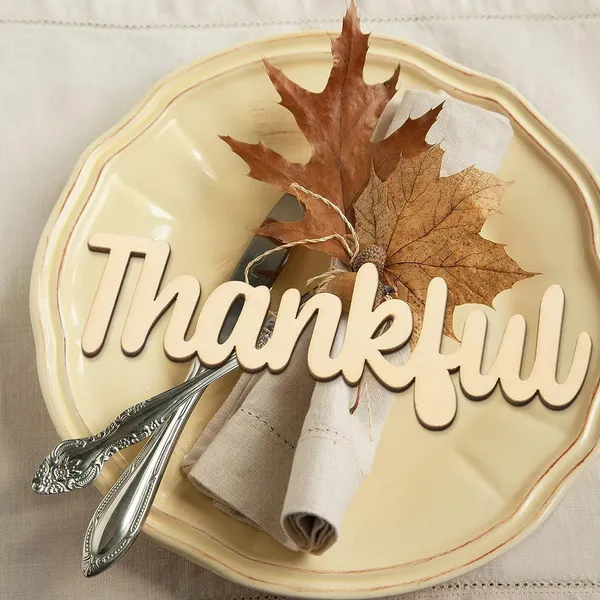 Beige_Cliths_Thankful_Grateful_Blessed_Wood_Cutout_Thankful_Plate_Letter_Sign_Decor_General