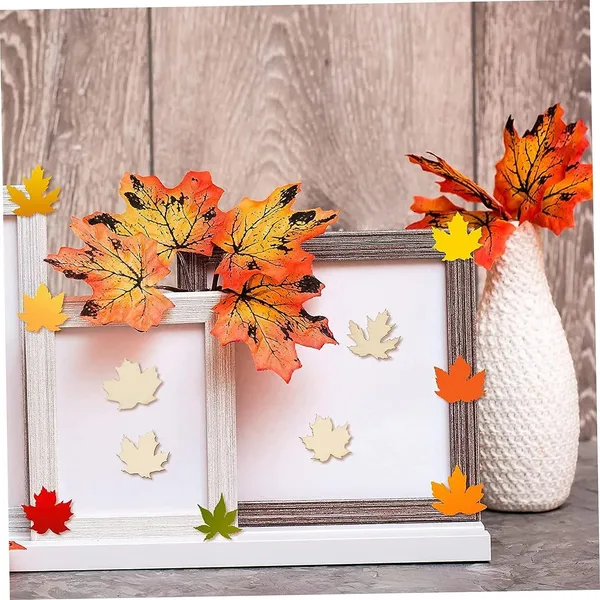 Beige_Wooden_Maple_Leaf_Slice_Wood_Pieces_Diy_And_Craft