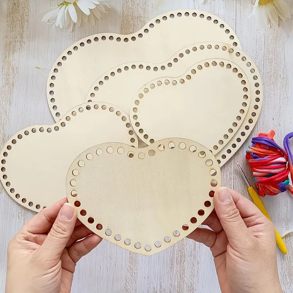 Beige_Heart_Basket_Base_Sizes_Mdf_Weaving_Foundations_Diy_And_Craft
