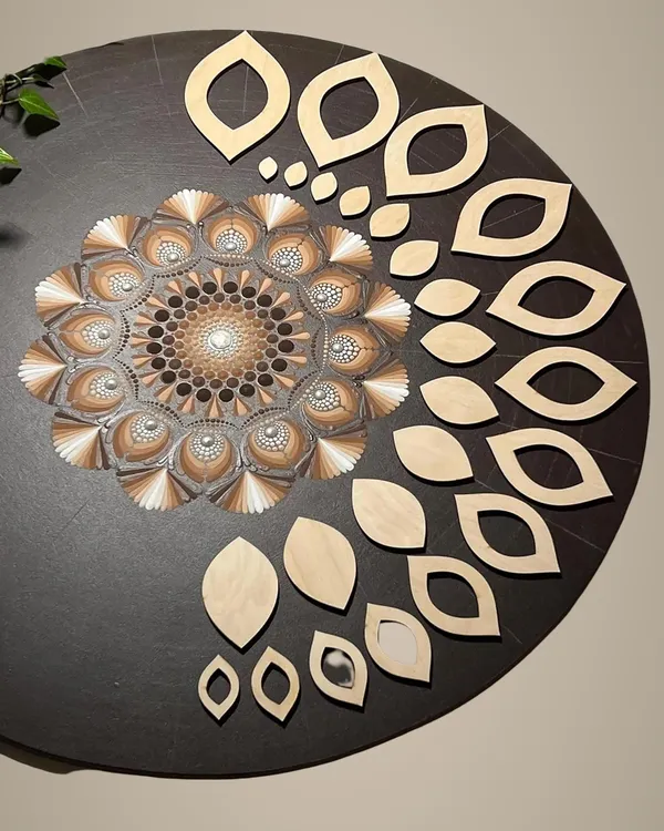 Beige_Stencil_General
