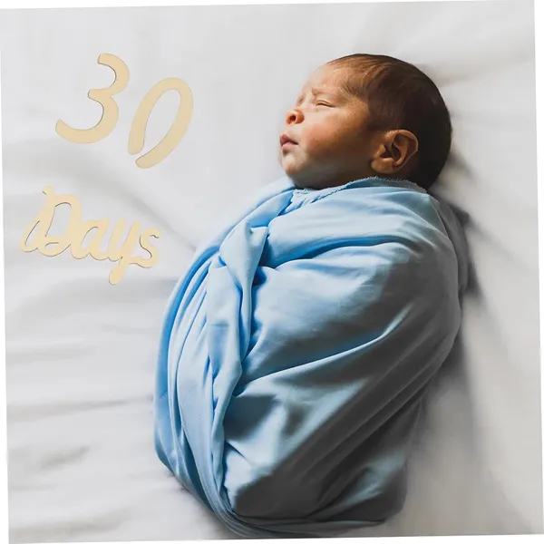 Beige_Wooden_Monthly_Milestone_Cards_Newborn_Photo_Props_Baby