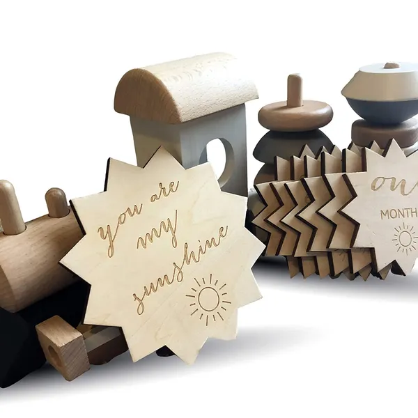 Beige_Wooden_Monthly_Milestone_Cards_Baby