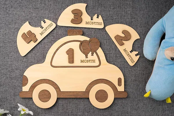 Beige_Baby_Monthly_Milestone_Vehicle_Taxi_Baby