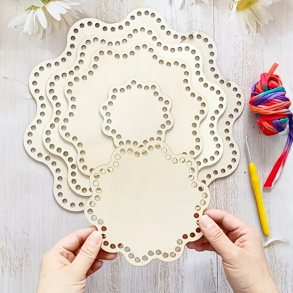 Beige_Flower_Shaped_Wooden_Basket_Bottoms_Diy_And_Craft