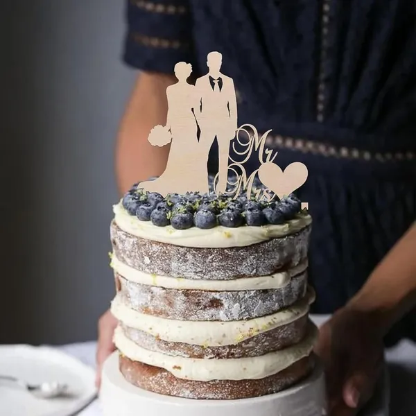 Beige_Wooden_Wedding_Cake_Topper_Personalized_Mr_And_Mrs_Rustic_Bride_And_Groom_Cake_Insert_Wedding