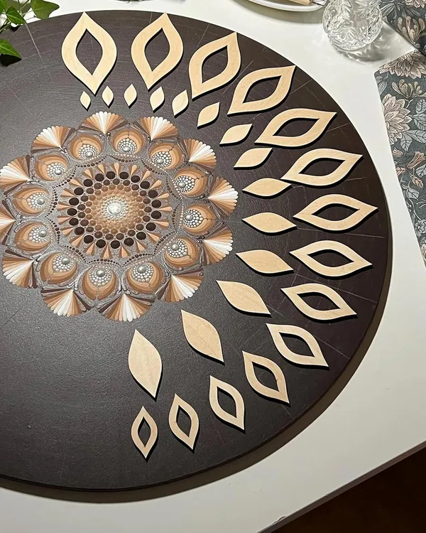 Beige_Stencil_General