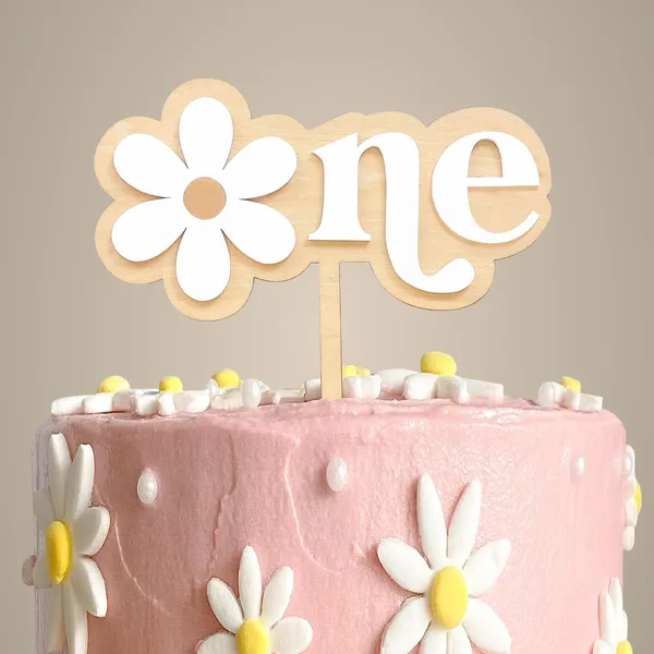 Beige_Wooden_Daisy_Cake_Topper_Baby