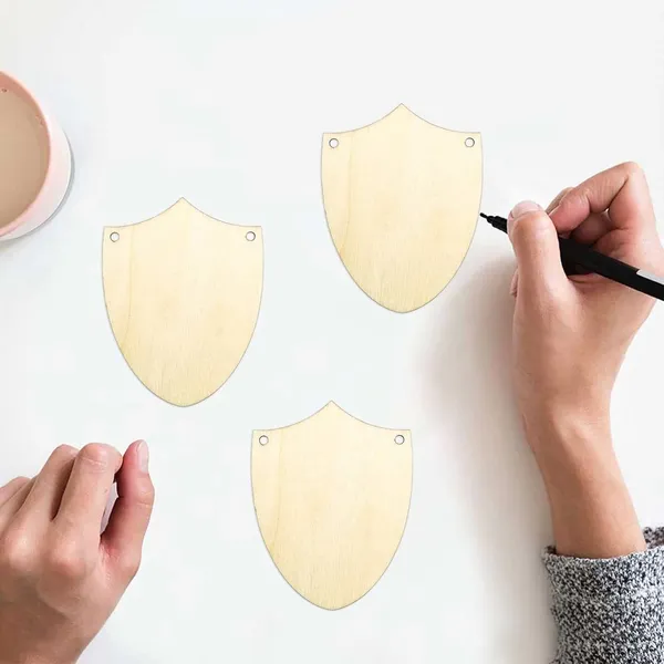 Beige_Wooden_Shield_Shape_Cutout_Unfinished_Wood_Diy_Craft_Embellishments_Painting_Diy_And_Craft