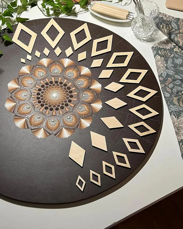 Beige_Stencil_General