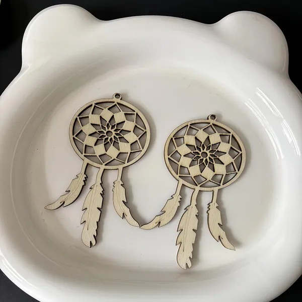 Beige_Wooden_Dream_Catcher_Shaped_Cutouts_Diy_And_Craft