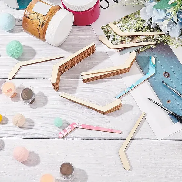 Beige_Unfinished_Wooden_Hockey_Stick_Cutouts_Kids