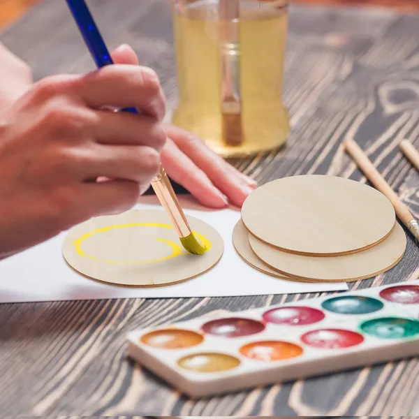 Beige_Mdf_Circle_Unfinished_Wood_Discs_Diy_And_Craft
