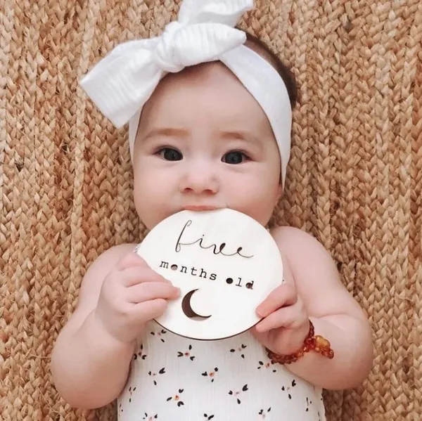 Beige_Baby_Milestone_Cards_Baby