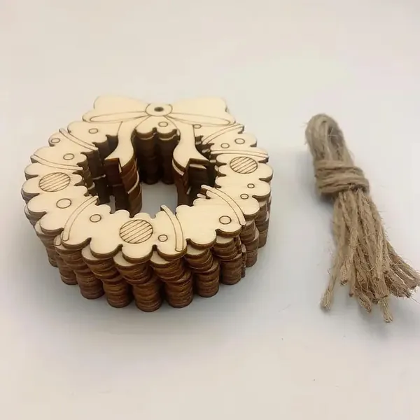 Beige_Wooden_Christmas_Wreath_Ornaments_Diy_And_Craft